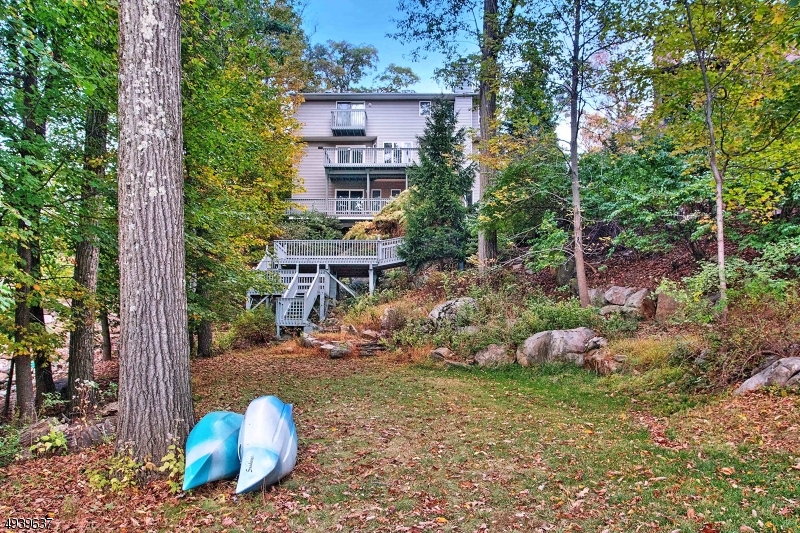 White Meadow Lake - Residential