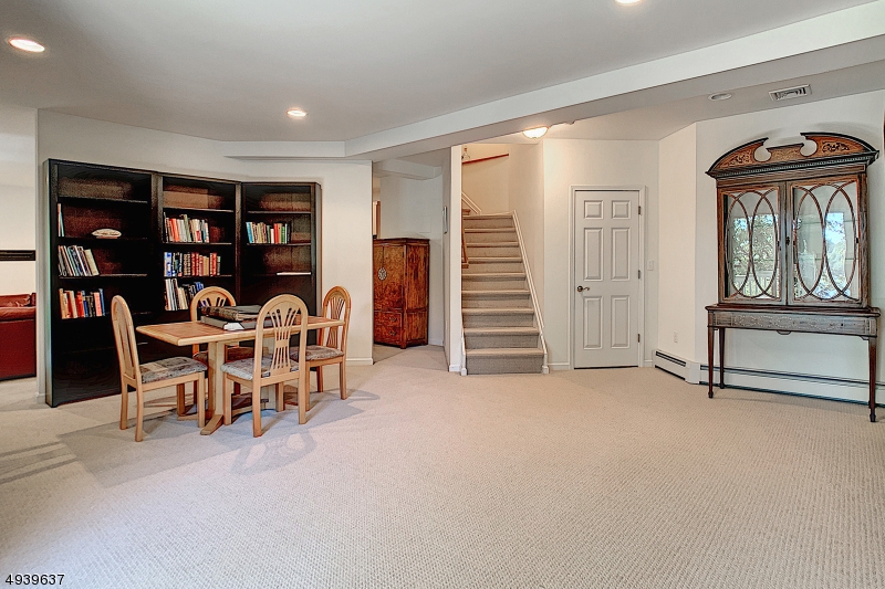 White Meadow Lake - Residential