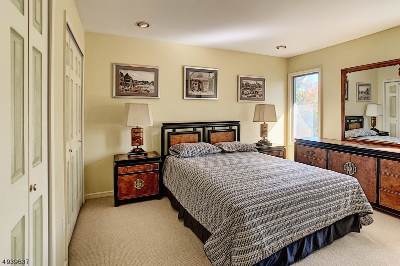 White Meadow Lake - Residential