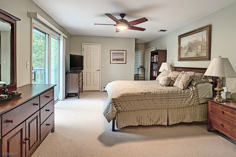 White Meadow Lake - Residential