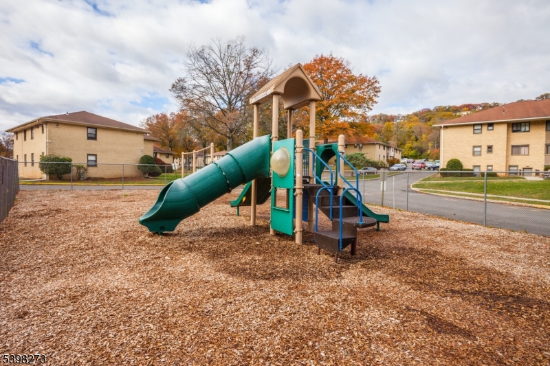 Regency Villiage - Residential Lease