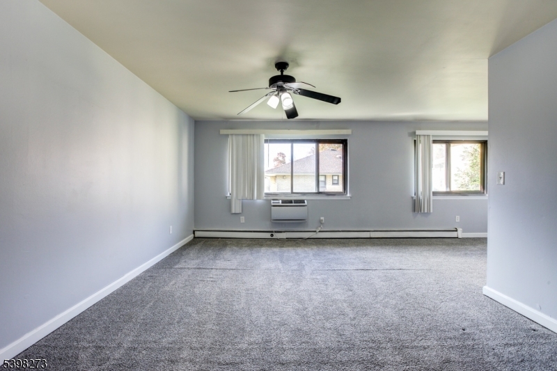 Regency Villiage - Residential Lease