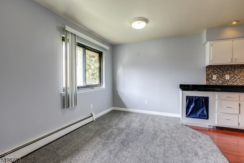 Regency Villiage - Residential Lease