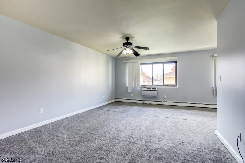 Regency Villiage - Residential Lease