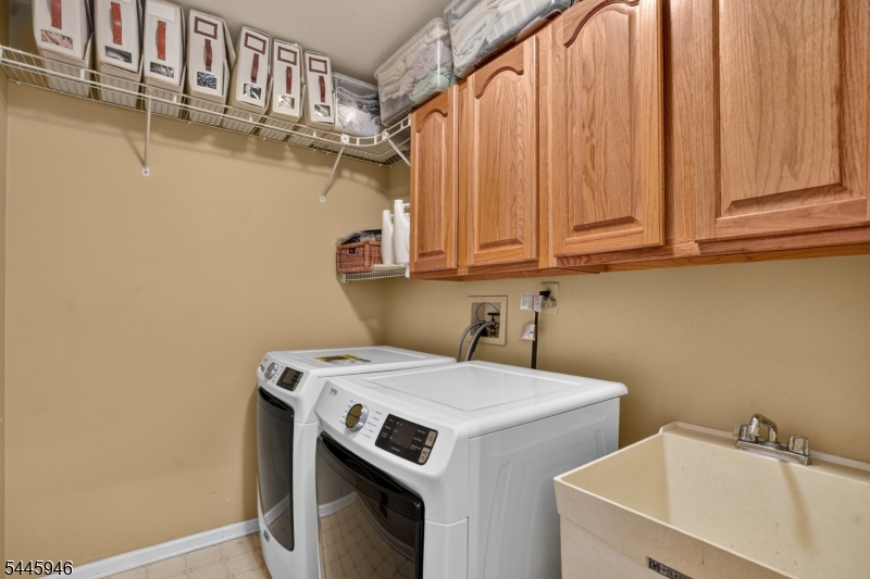 Hamilton Woods - Residential