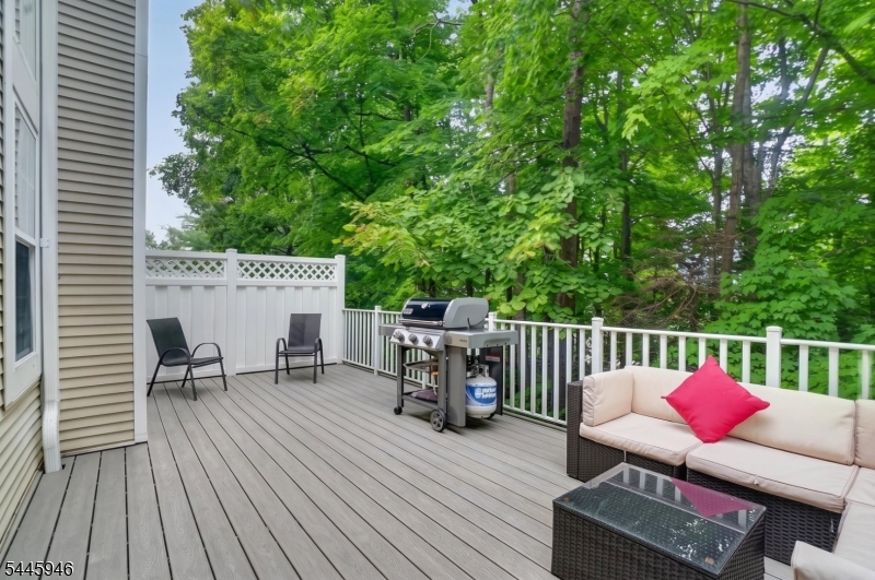 Hamilton Woods - Residential