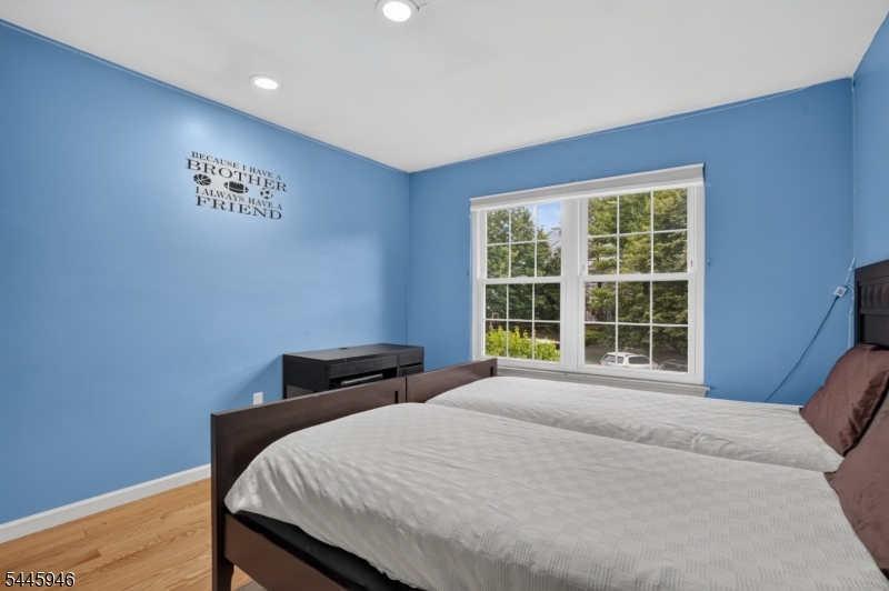 Hamilton Woods - Residential