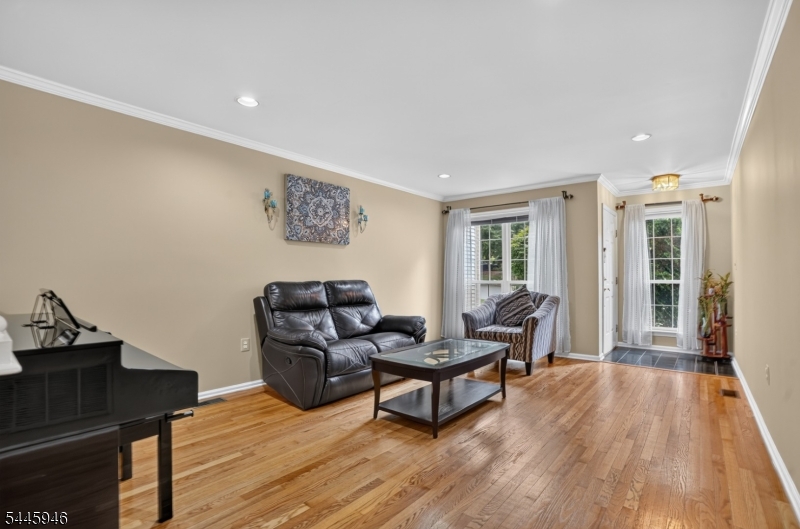 Hamilton Woods - Residential