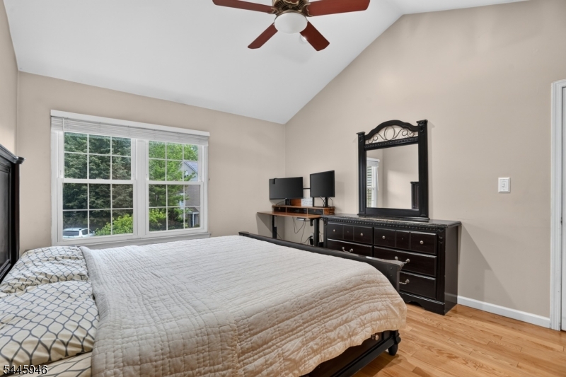 Hamilton Woods - Residential