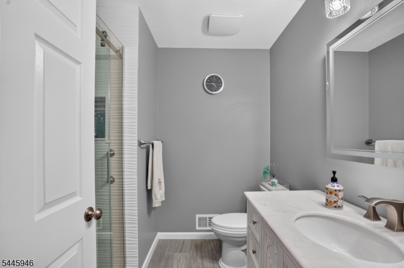 Hamilton Woods - Residential