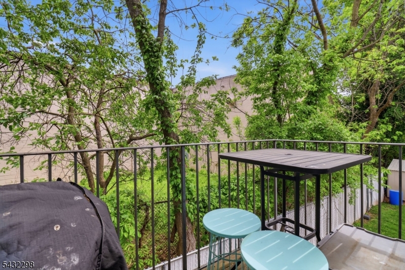 Lightning Brook - Residential