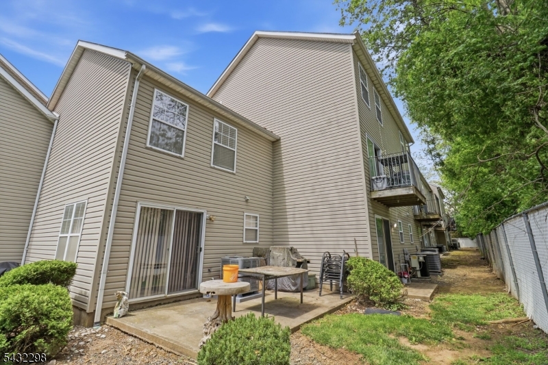 Lightning Brook - Residential