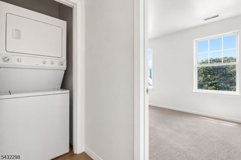 Lightning Brook - Residential