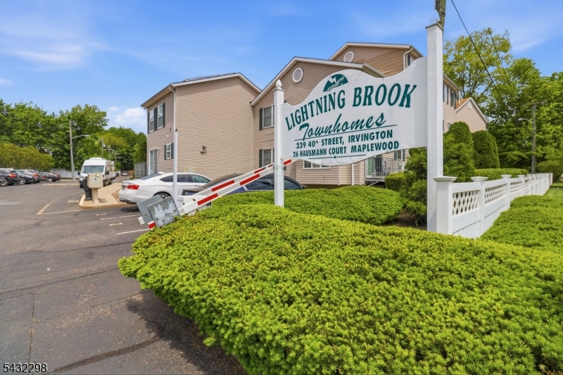 Lightning Brook - Residential