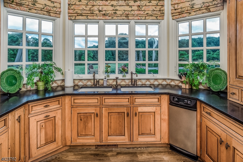 Bernardsville Mountain - Residential