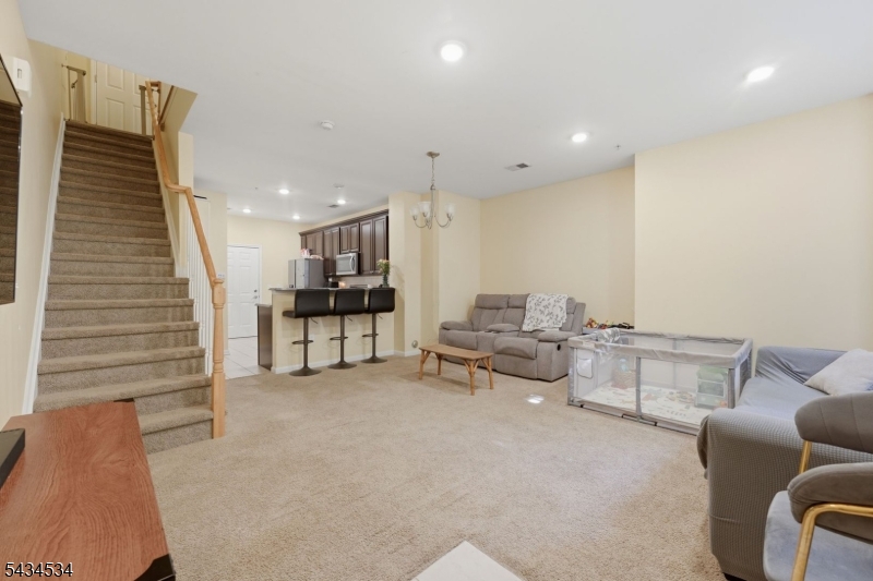 Signature Place - Residential