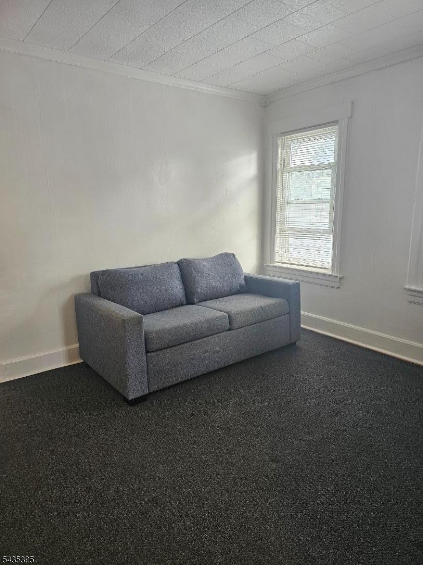 Scotch Plains border - Residential Lease