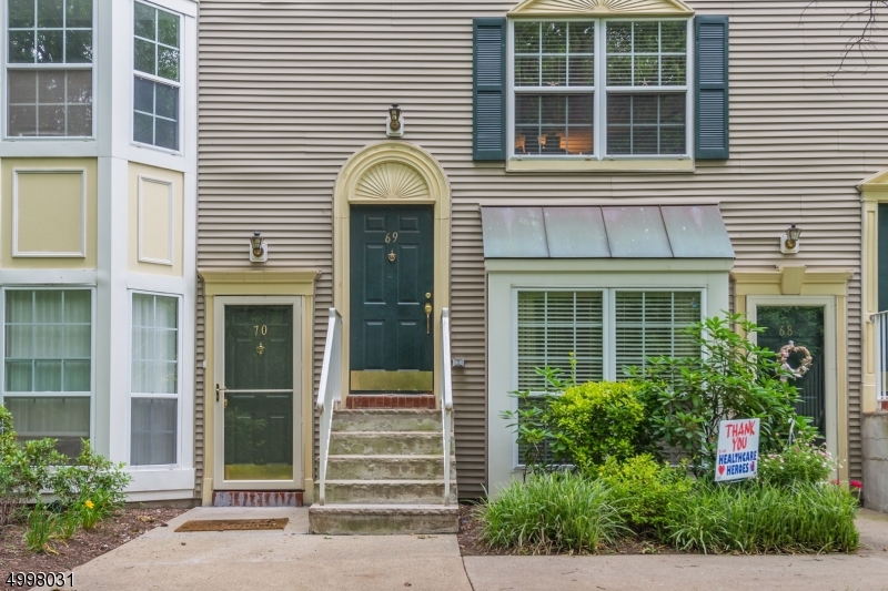 Calling Investors! Spacious 3 bedroom, 1 full bath condo located in the desirable Hunting Hills Community in the Towaco section of Montville Township. This one-floor unit offers a private wooded location and features a tiled entry, carpeting, fresh paint, central air, eat-in kitchen with room for a bistro-style table, ample closet space, laundry room with full-size washer and dryer, and attic storage. Conveniently located just minutes from the Towaco train station with service to NYC and Hoboken, major roadways, shopping, dining, and top-rated schools. Excellent investment opportunity.