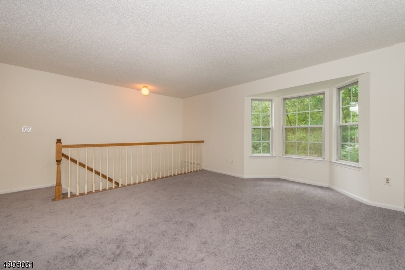 Hunting Hills - Residential