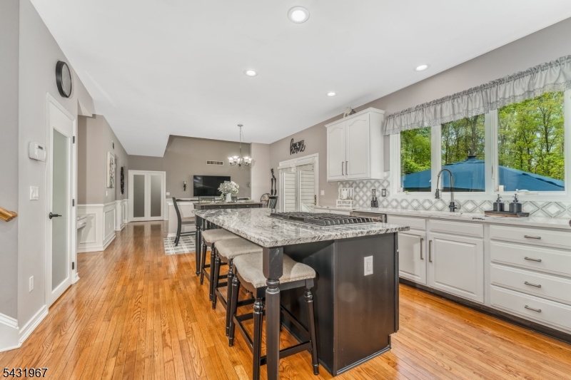 HUNTERDON RIDGE - Residential