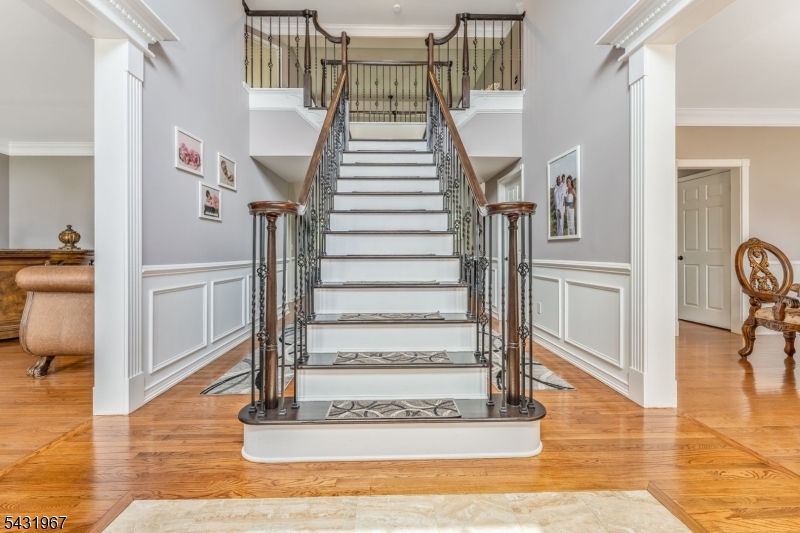 HUNTERDON RIDGE - Residential