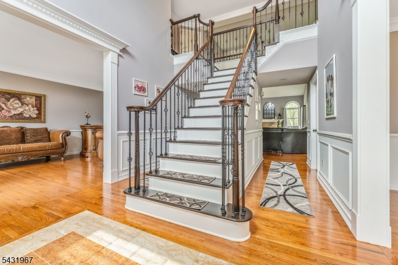 HUNTERDON RIDGE - Residential
