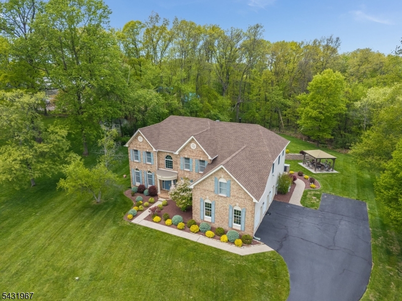 HUNTERDON RIDGE - Residential