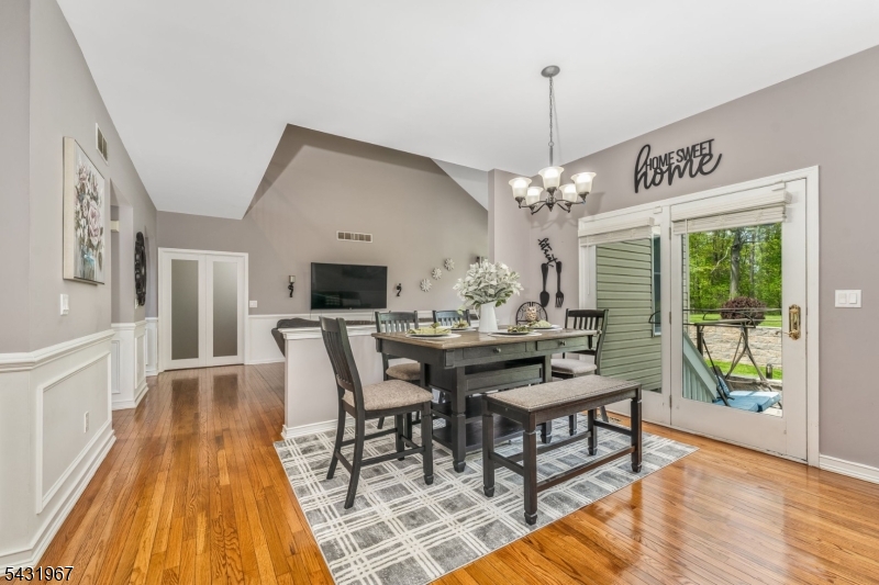 HUNTERDON RIDGE - Residential