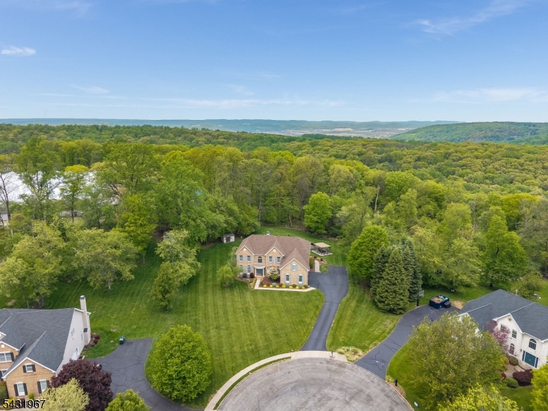 HUNTERDON RIDGE - Residential