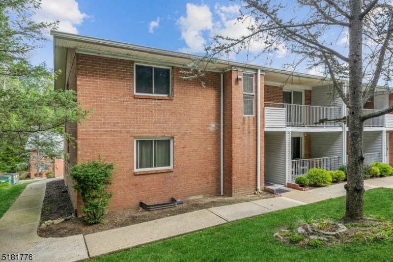 Cedarbrook - Residential