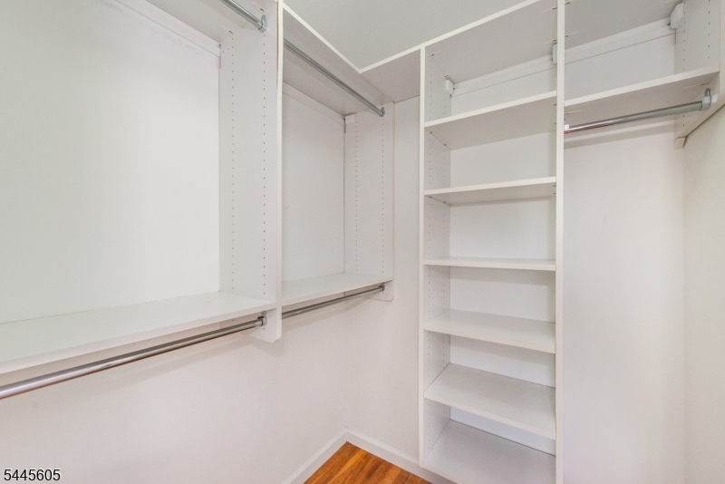 Journal Sq/Hilltop - Residential