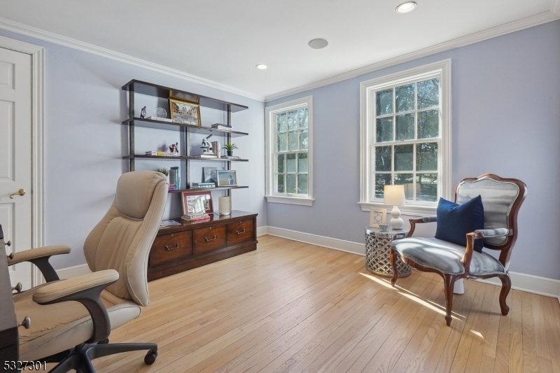OLD SHORT HILLS - Residential