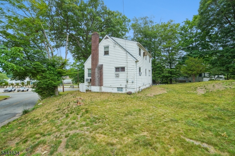 Packanack Lake - Residential