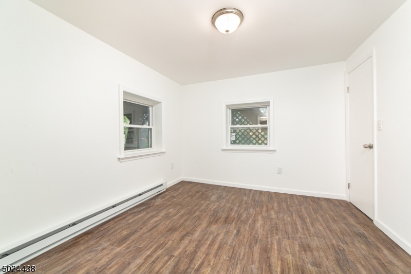 PLEASANT VALLEY - Residential