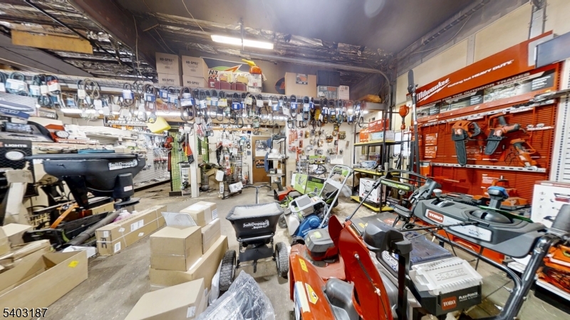 Commercial/Light Industrial - Commercial Sale