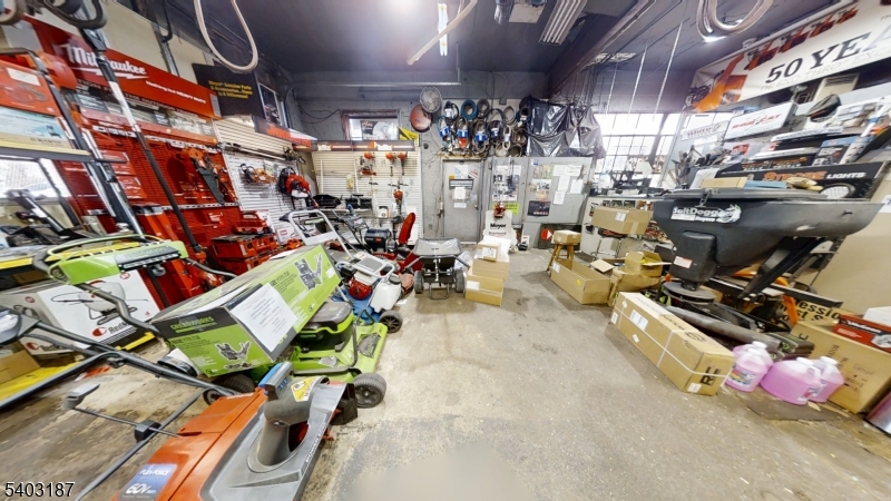 Commercial/Light Industrial - Commercial Sale