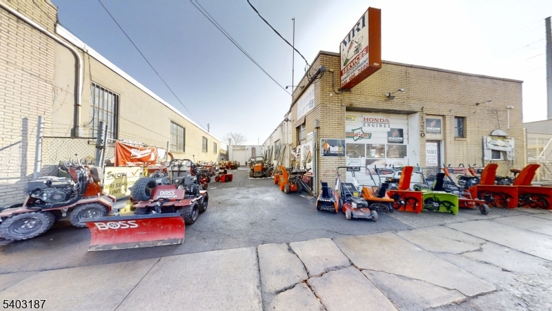 Commercial/Light Industrial - Commercial Sale