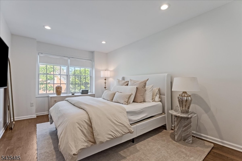 The Summit at Cedar Grove - Residential