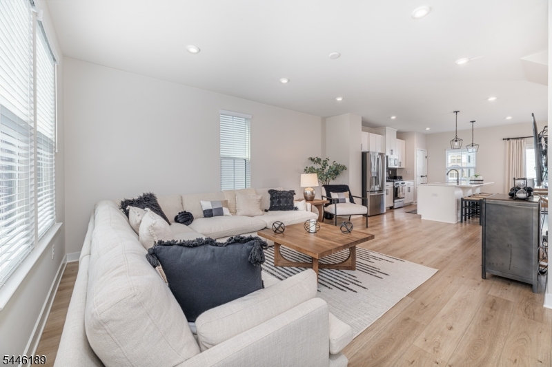 Hackettstown Crossing - Residential