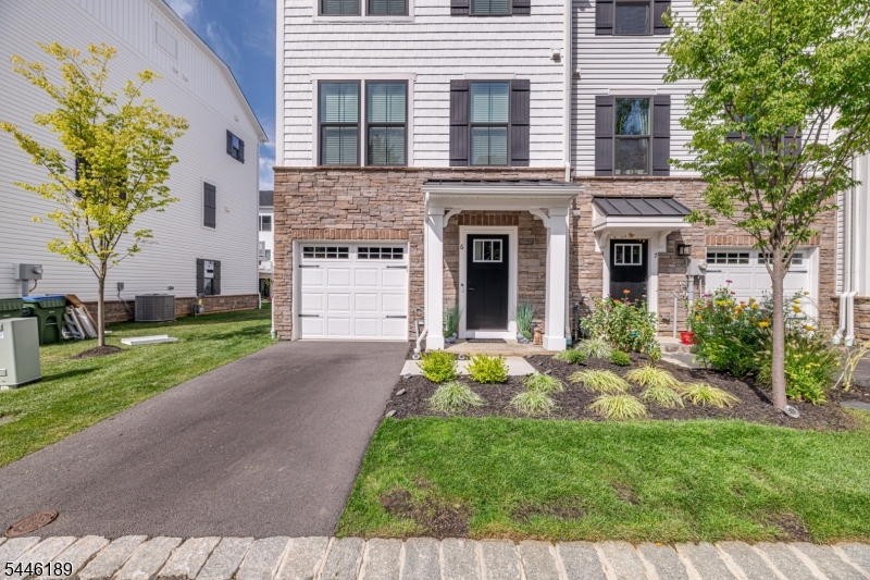 Hackettstown Crossing - Residential