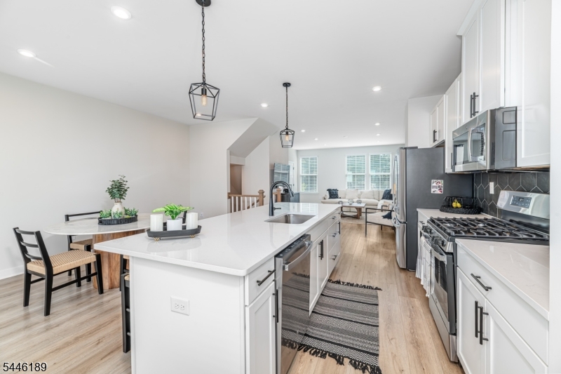 Hackettstown Crossing - Residential