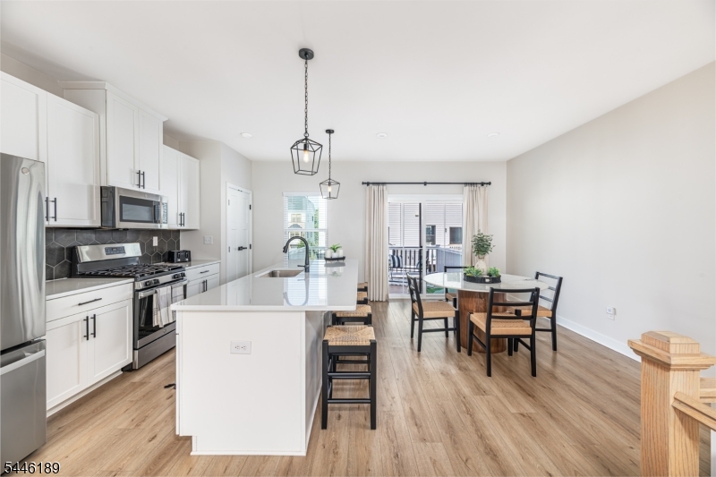 Hackettstown Crossing - Residential