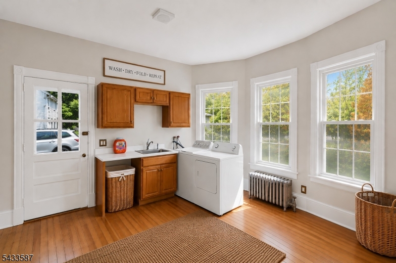 Whitehouse Station - Residential