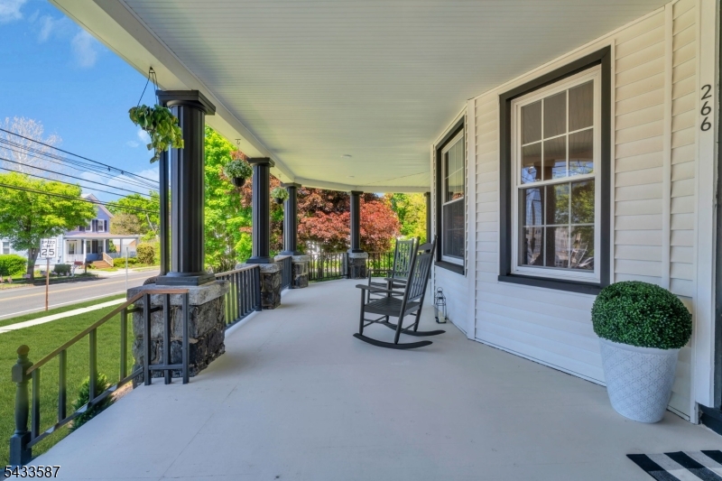 Whitehouse Station - Residential