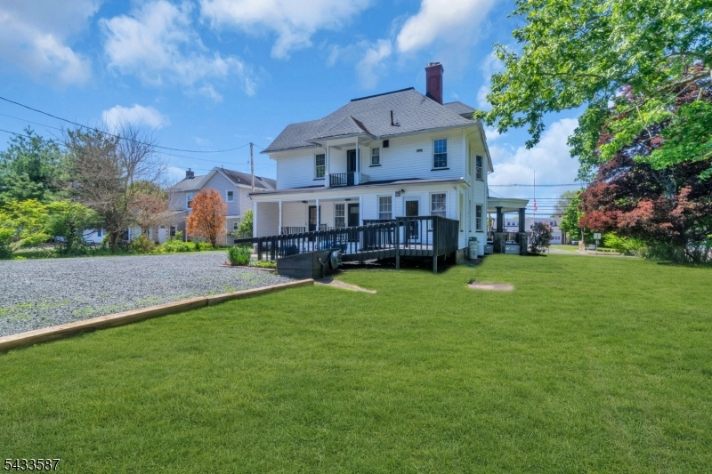 Whitehouse Station - Residential