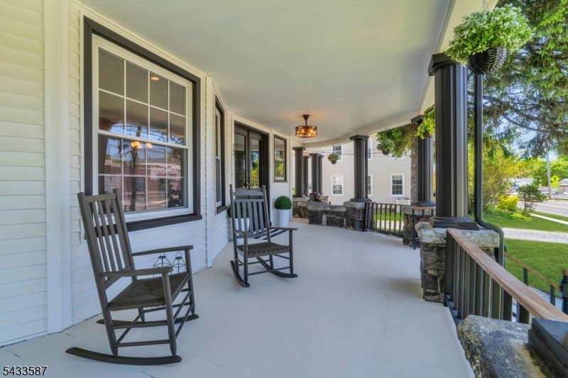 Whitehouse Station - Residential