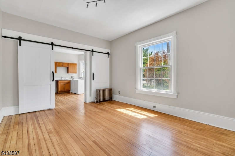 Whitehouse Station - Residential