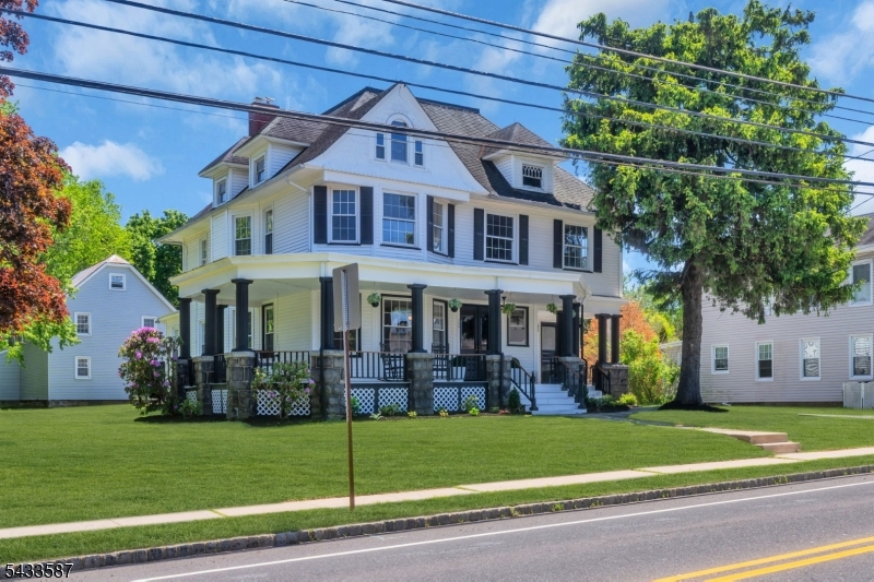 Whitehouse Station - Residential