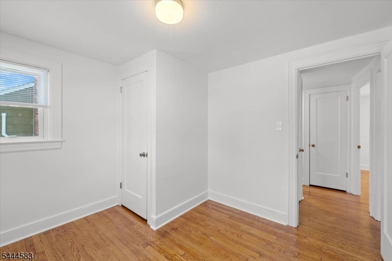 BROOKDALE - Residential