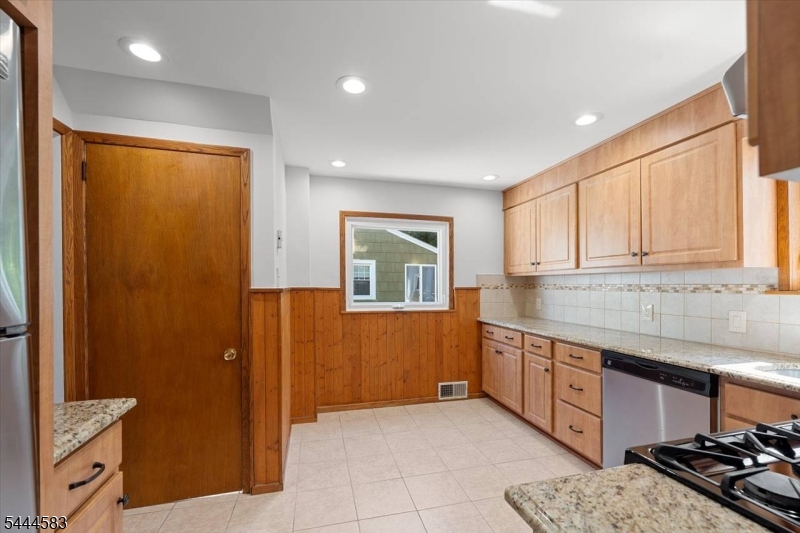 BROOKDALE - Residential